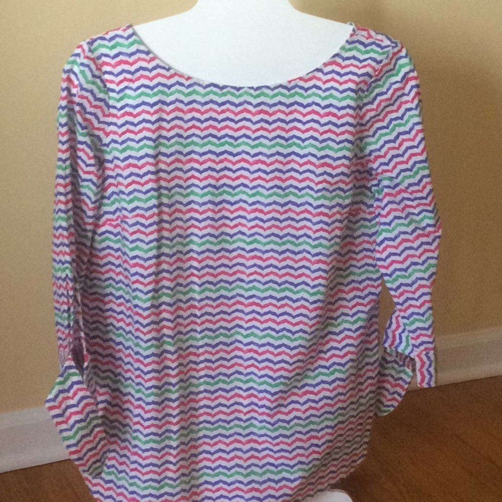 Multi color top